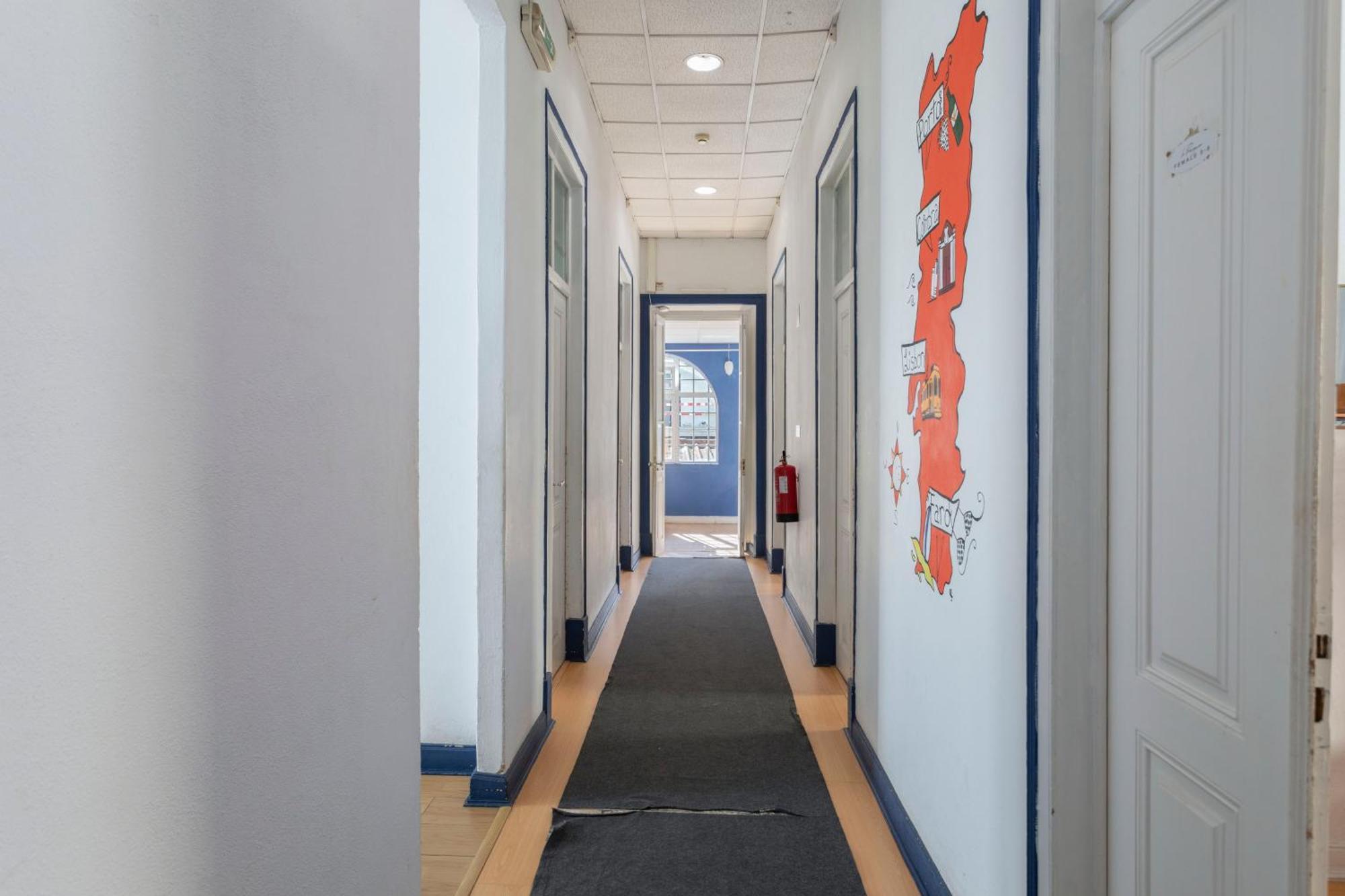 Le Penguin Hostel Faro Ngoại thất bức ảnh