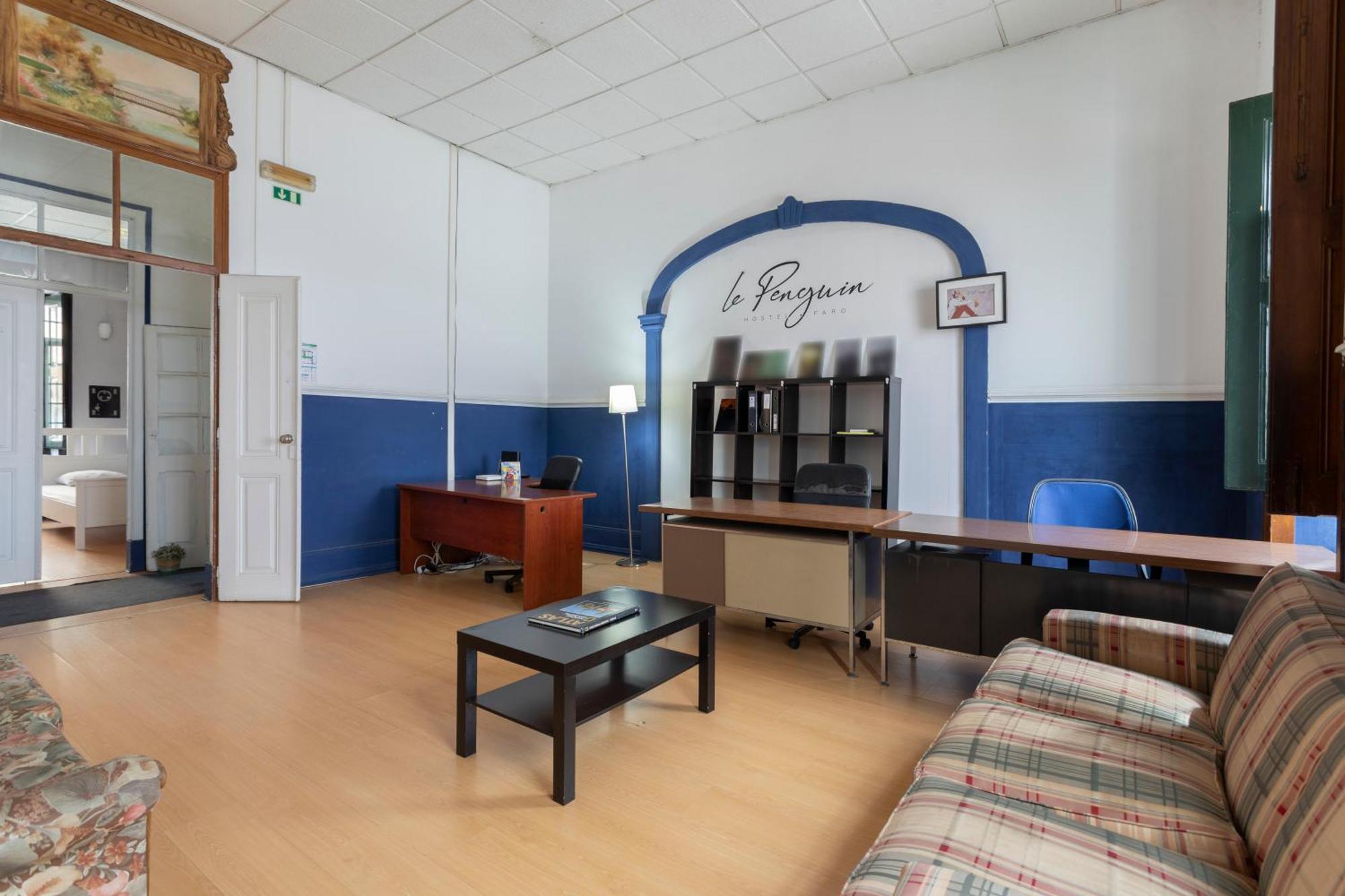 Le Penguin Hostel Faro Ngoại thất bức ảnh