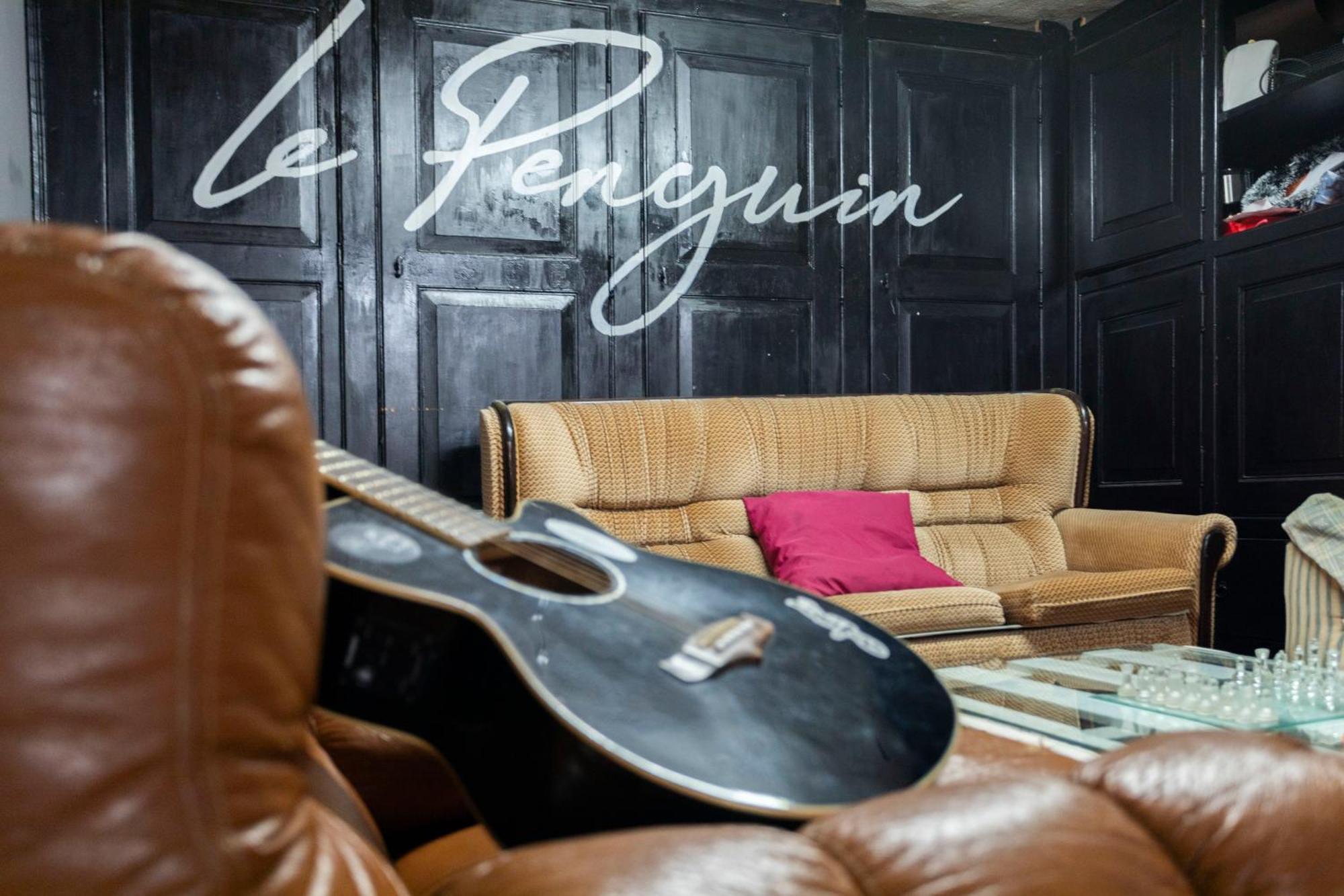 Le Penguin Hostel Faro Ngoại thất bức ảnh