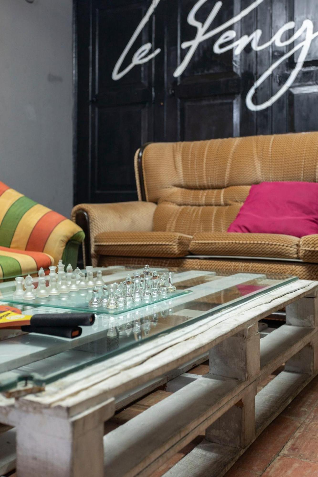 Le Penguin Hostel Faro Ngoại thất bức ảnh