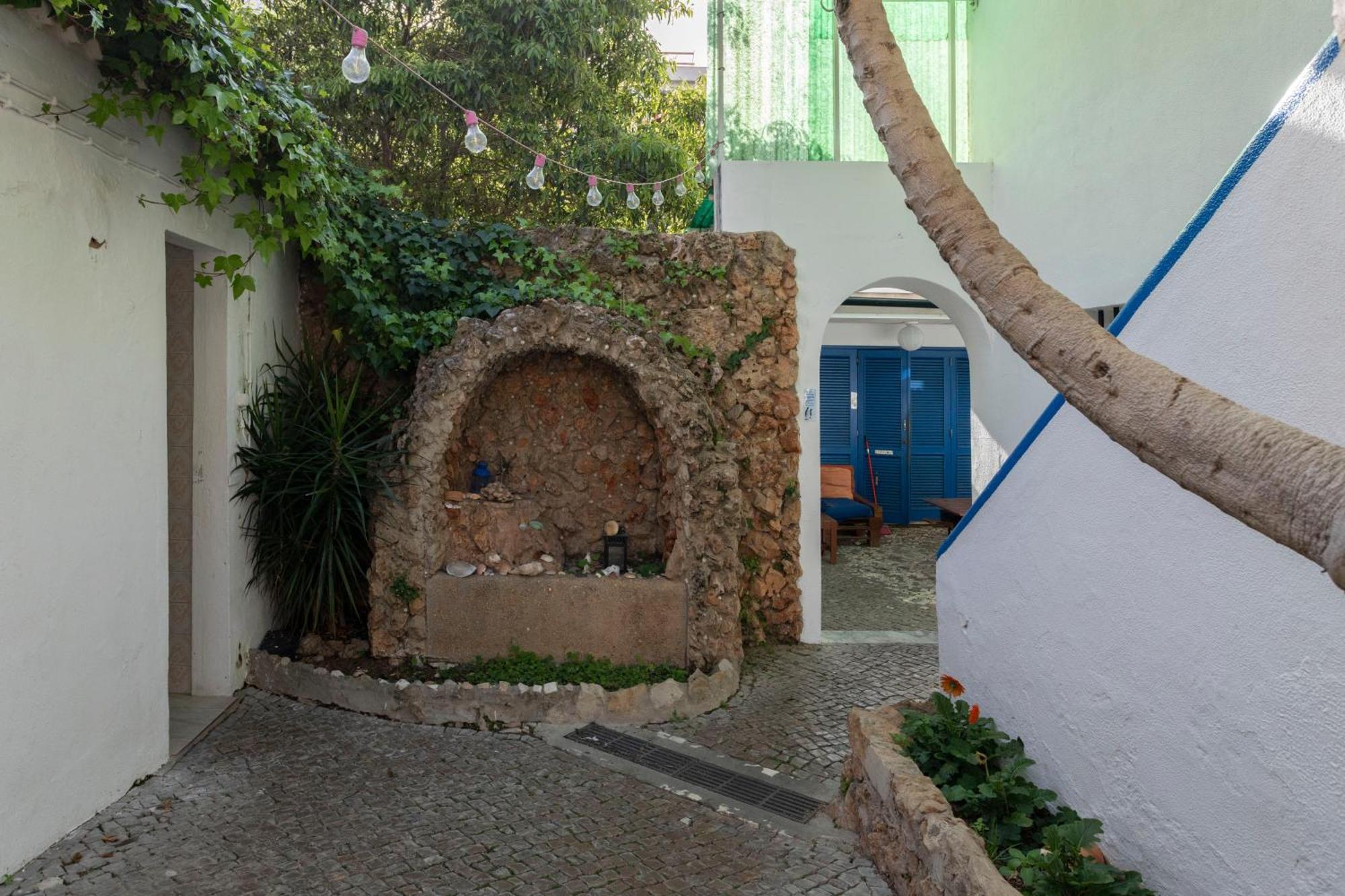 Le Penguin Hostel Faro Ngoại thất bức ảnh