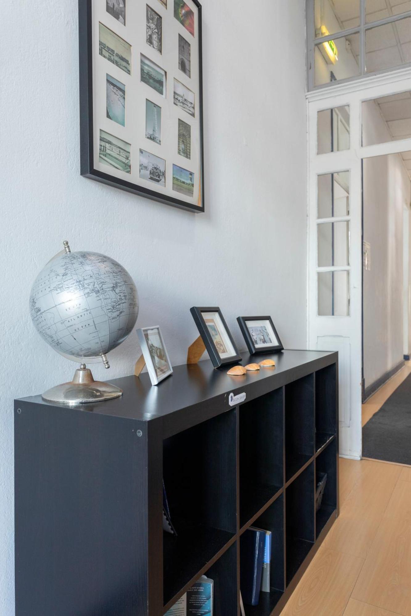 Le Penguin Hostel Faro Ngoại thất bức ảnh