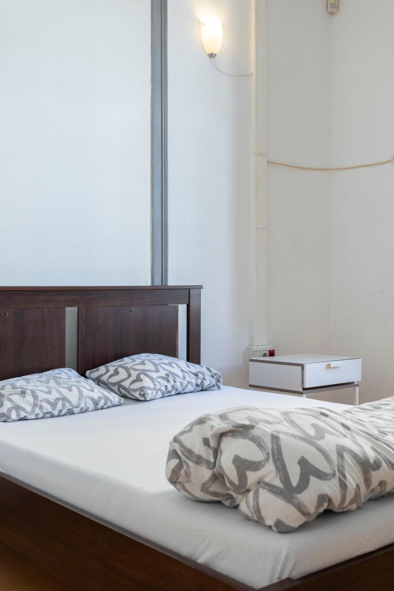 Le Penguin Hostel Faro Ngoại thất bức ảnh